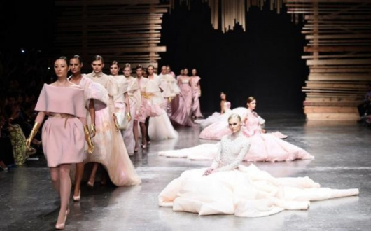 Снимки: Ezra Fashion Design  Снимки: Ezra Fashion Design